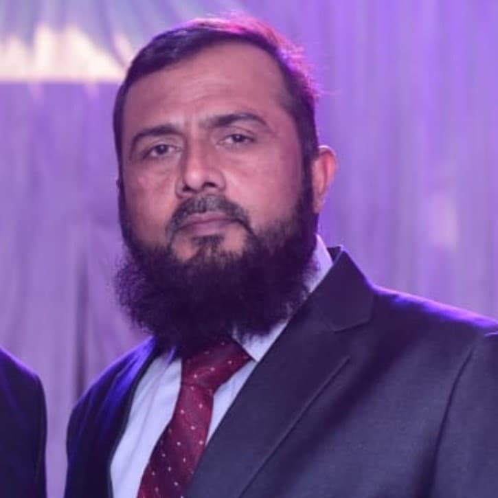 Khawaja Abdul Hai Qureshi blurred