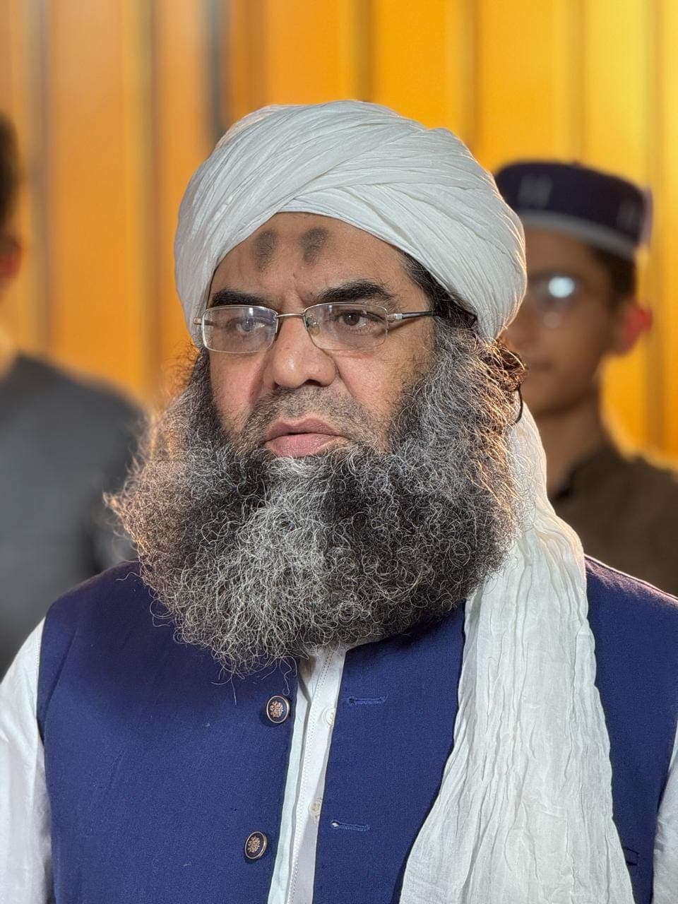 Peer Khawaja Muhammad Sohail Chishti blurred